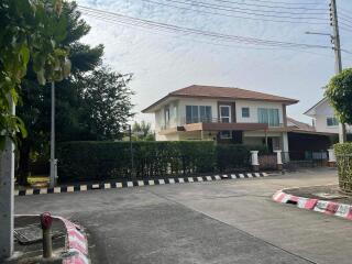 House for Rent in Ton Pao, San Kamphaeng.