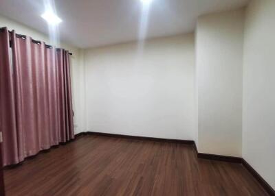 Townhouse for Rent in Chang Phueak, Mueang Chiang Mai