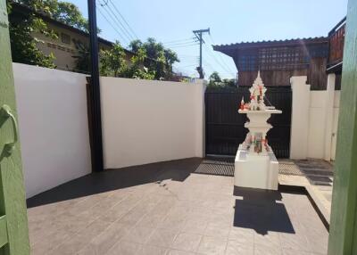 House  for rent  near Tha Phrae gate in city