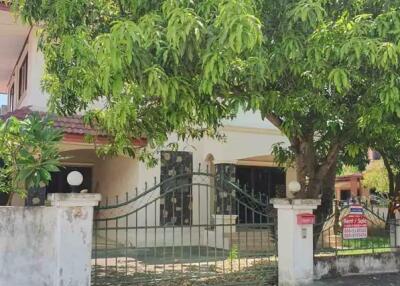 House for rent near HomePro San Sai