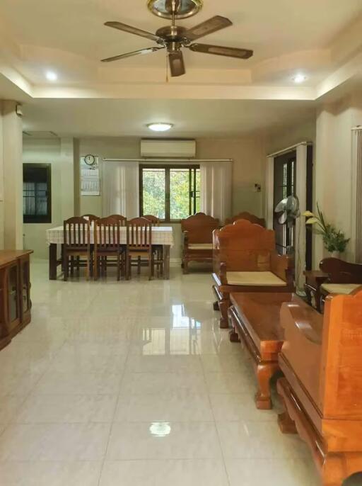 House for rent near HomePro San Sai