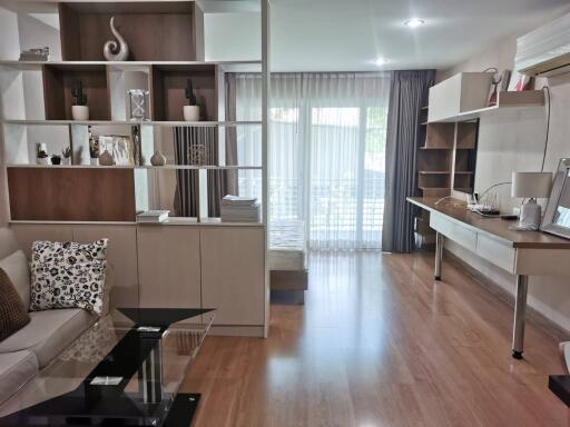 Condo for Rent at Rawee Waree Condo