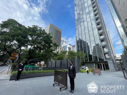 1-BR Condo at Tonson One Residence near BTS Chit Lom