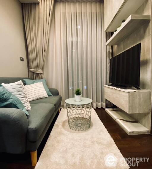 1-BR Condo at The Lumpini 24 near BTS Phrom Phong