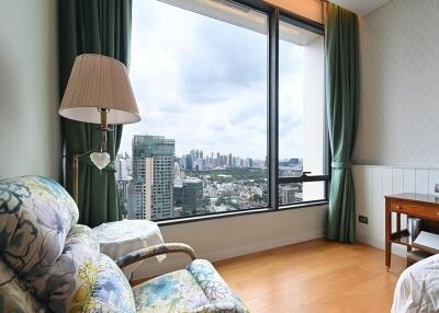 Bedroom with city view