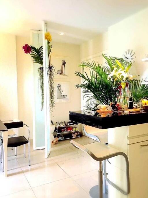 Modern kitchen with a breakfast bar