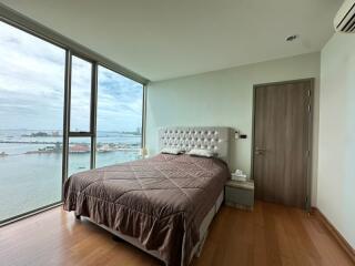 Modern bedroom with sea view