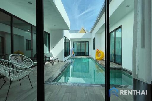 Pool Villa Pattaya Fully Furnished for sale