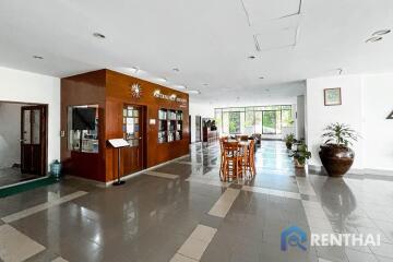 2 Bedrooms Great Location in Pratamnak