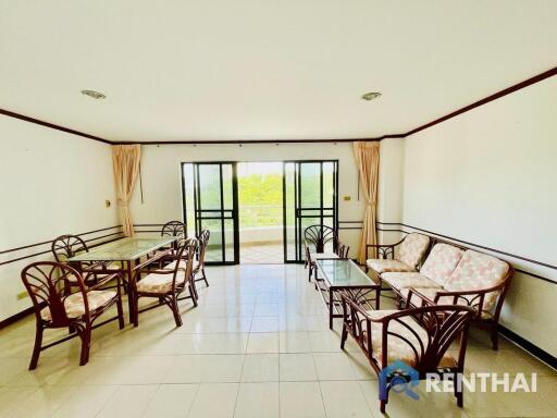 2 Bedrooms Great Location in Pratamnak