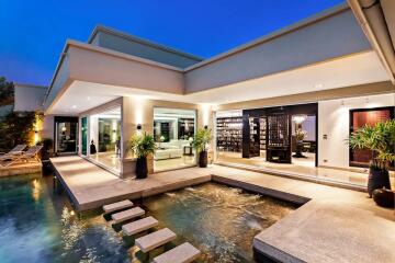 Pattaya Luxury Villa