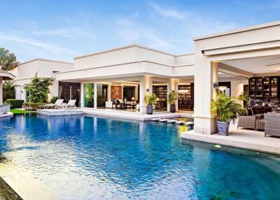 Pattaya Luxury Villa