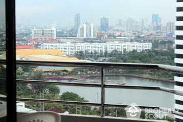 2-BR Condo at Lake Avenue Sukhumvit 16 near BTS Asok