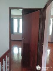 3-BR House close to Bang Lamphu