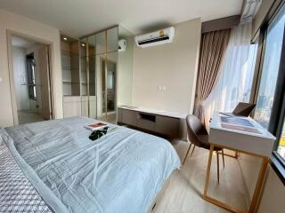 Bangkok Condo Life One Wireless Wireless BTS Phloen Chit