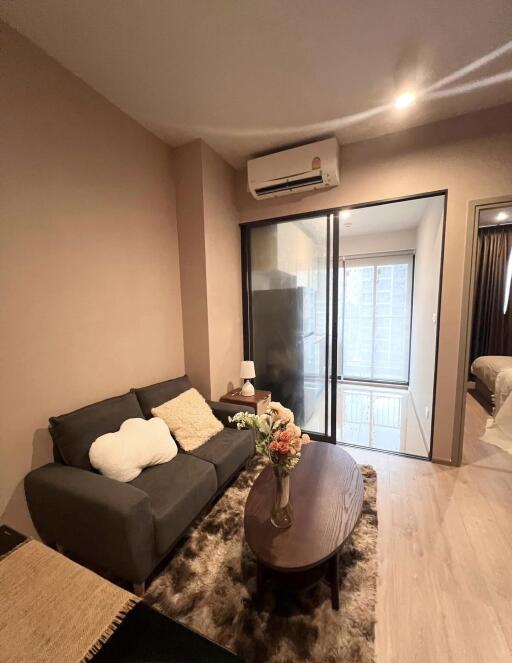 Condo for Rent at Ideo Rama 9 - Asoke