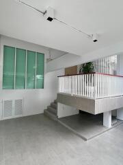 Townhouse for Sale, Sale w/Tenant in Sukhumvit 38