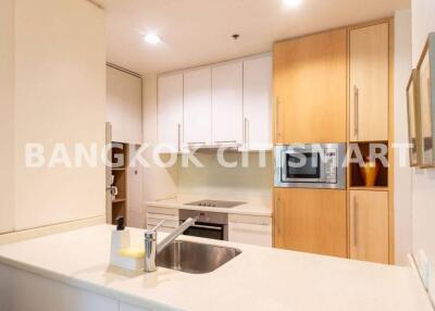 Condo at The Legend Saladaeng for rent