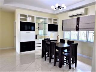 3 Bedrooms Villa / Single House in Green Field Villa 3 East Pattaya H010223