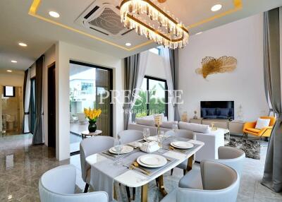 Palm Lakeside Villa – 4 bed 3 bath in East Pattaya PP10585