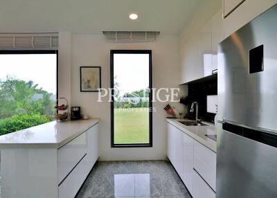 Palm Lakeside Villa – 4 bed 3 bath in East Pattaya PP10585