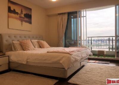 Supalai Prima Riva - Luxurious 2-Bedroom Condo with Stunning City Views