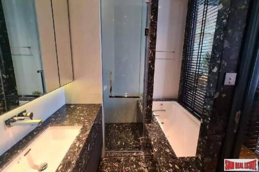 Beatniq Sukhumvit 32 - 1 Bedroom and 1 Bathroom for Sale in Phrom Phong Area of Bangkok