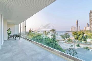 Superb, 2 bedroom, 2 bathroom for sale in The Cove, Wongamat beach, Pattaya.