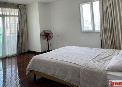 Sukhumvit City Resort - 2 Bedrooms and Spacious Interiors, Prime Location