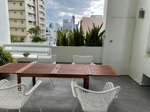 Crystal Garden Condo - Newly Renovated Large 2 Bed Unit on the 8th Floor with Large Balcony and Open Views at Nana