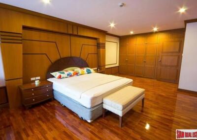 Huge Three Bedroom Apartment for Rent in Thong Lo - Perfect for a Family + Pet Friendly