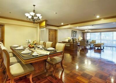 Centrepoint Residence Phromphong - 265 sqm. and 3 bedrooms, 3 bathrooms