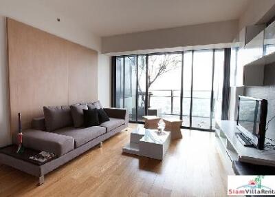 The Met Sathorn - High Quality Two Bedroom Condo Five minutes walk to BTS station.