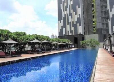 The Met Sathorn - High Quality Two Bedroom Condo Five minutes walk to BTS station.