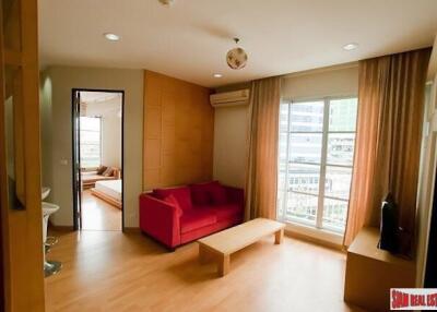 CitiSmart Sukhumvit 18 - Sunny Two Bedroom Condo for Rent in a Central Asok Location