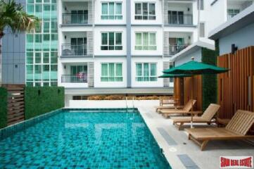 Voque Sukhumvit 16 - Modern 2 Bedroom Condo for Rent in Asoke