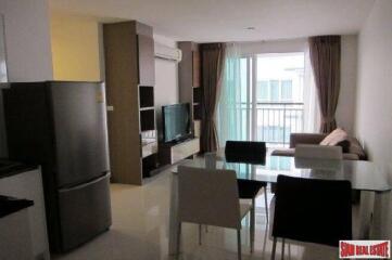 Voque Sukhumvit 16 - Modern 2 Bedroom Condo for Rent in Asoke
