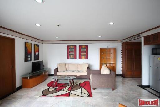 Lake Avenue - 2 Bedrooms and 113 Sqm., Sukhumvit 16, Asok