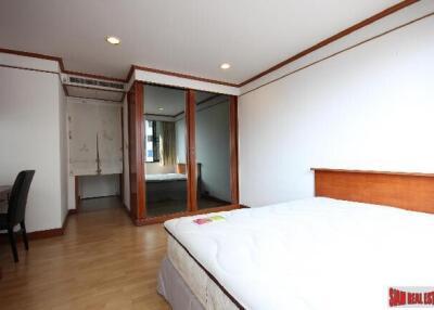 Lake Avenue - 2 Bedrooms and 113 Sqm., Sukhumvit 16, Asok