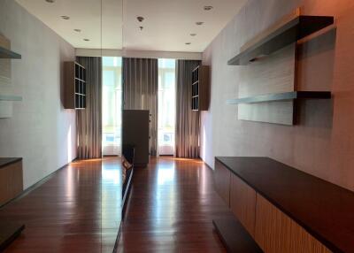 The Height Thonglor - 140 sqm. and 2 bedrooms, 2 bathrooms