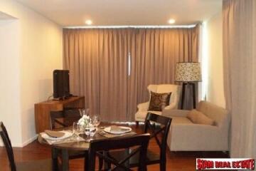 Wind Sukhumvit 23 for Rent, 2 bedrooms, 2 bathrooms, fully furnished on 5th floor at Sukhumvit area, Asoke