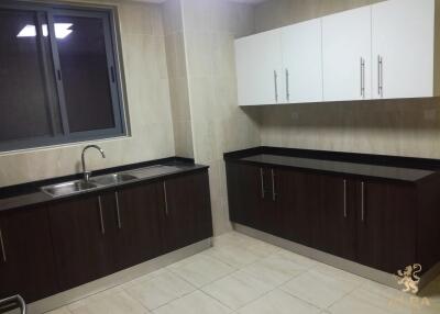 2BR  Modern Residence  Convenient