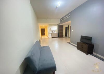 Spacious Layout  Semi-furnished  1 Bedroom Apartment