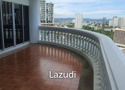 3 brs beachfront condo for Sale