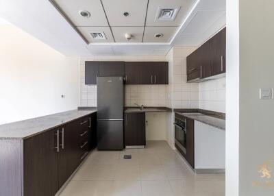 704 قدم مربع, 1 سرير, 2 حمامات شقة مدرجة بسعر AED 110,000./شهر