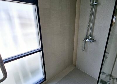Modern Bathroom with Shower