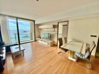 Spacious living room with a sea view