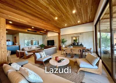Incredible 10-Bedroom Teak Wood Villa in Chaweng