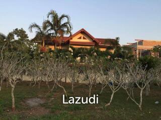 Spacious 5-Bedroom Villa For Sale In Kathu