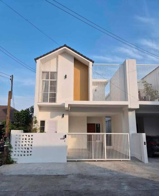 House for Sale in Nong Phueng, Saraphi.